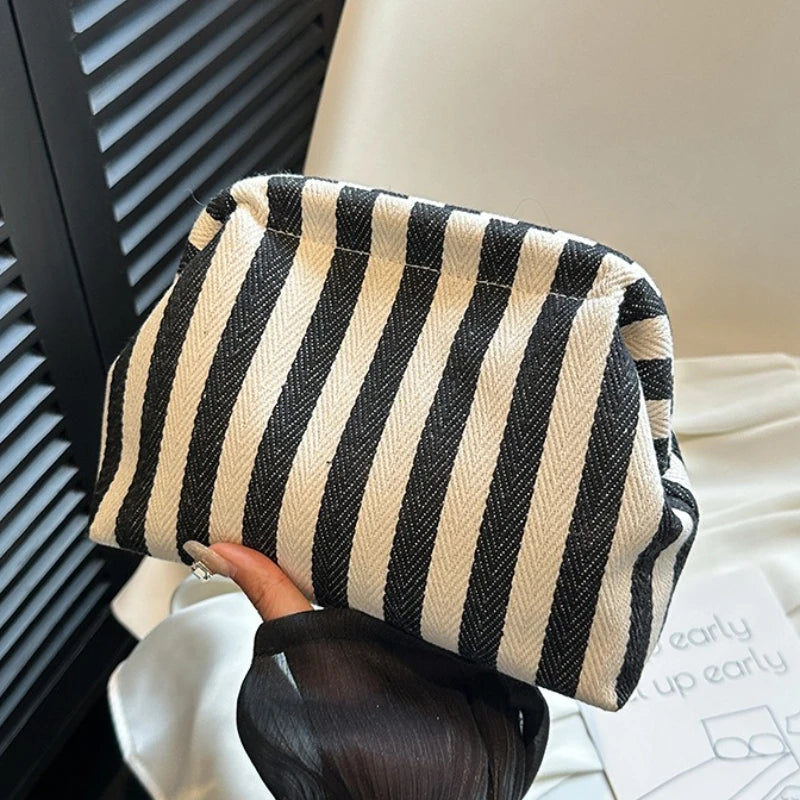 👜 TheJiVibe Coastal Escape Clutch