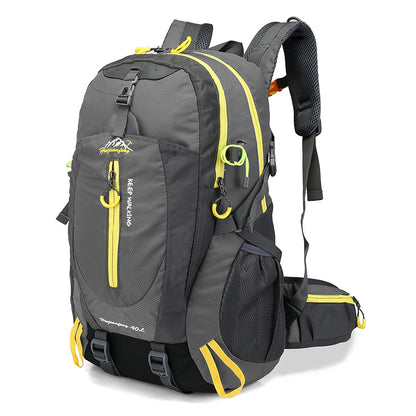Mochila de Aventura TrekMaster 40L